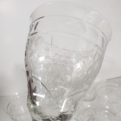 LOT 79D: Interlaken by Rock Sharpe Water Goblets (11)