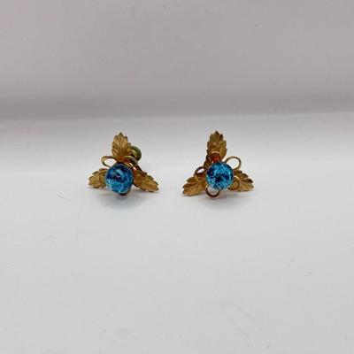 LOT 83J: Austrian Vienna Wood Leaves 24kt Gold Plated Pin & More