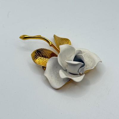 LOT 83J: Austrian Vienna Wood Leaves 24kt Gold Plated Pin & More