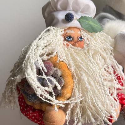 LOT 89G: Collection of Decorative Santas