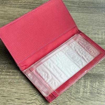 LOT 91G: Longaberger Purses & Wallets