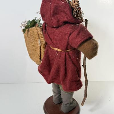 LOT 92G: Collection of Santa’s: Treasures of the Heart, Bit of Christmas & More