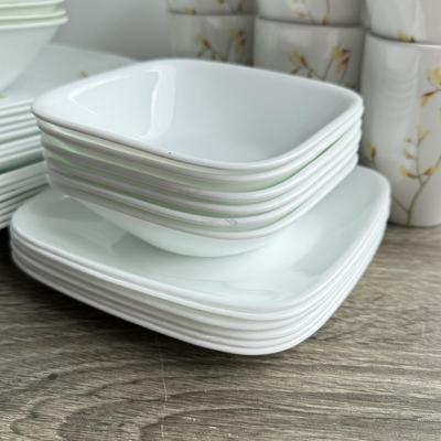 LOT 94G: Corelle Vitrelle Dishes & Coordinates Porcelain Mugs