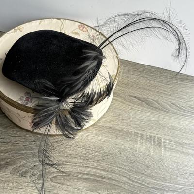 LOT 96G: Vintage Feathered Black Fascinators w/ Hat Pins