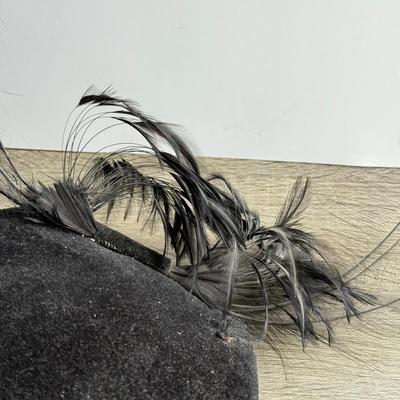 LOT 96G: Vintage Feathered Black Fascinators w/ Hat Pins