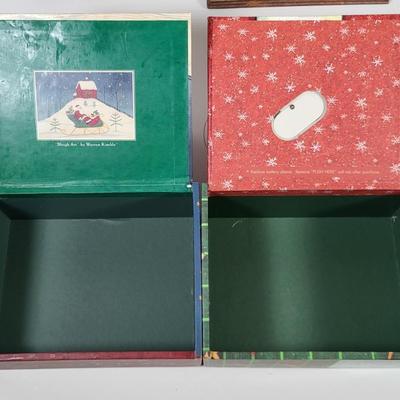 LOT 100G: Multiple Christmas Holiday Decorations and Containers