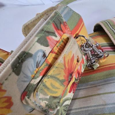 LOT 103G: Sisters by Longaberger Tote with 2 Purses