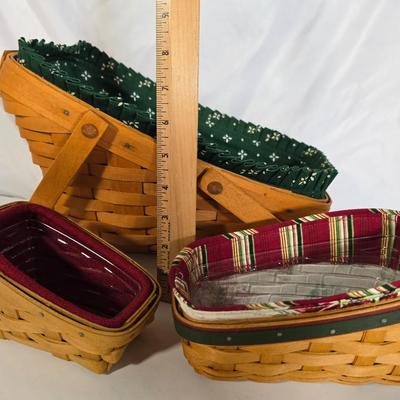 LOT 105G: Longaberger Baskets, New w/o Tag Longaberger Sweater, and Collection of Souvenir Key-chains, 15" Gold-tone Necklace