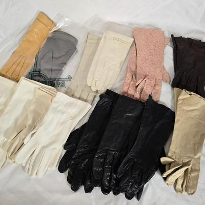 LOT 109G: Collection of Nylon and Calfskin Vintage Gloves
