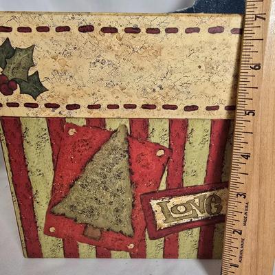LOT 111G: Large Collection of Nesting Gift Boxes