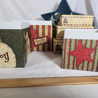 LOT 111G: Large Collection of Nesting Gift Boxes