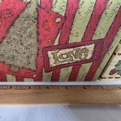 LOT 111G: Large Collection of Nesting Gift Boxes