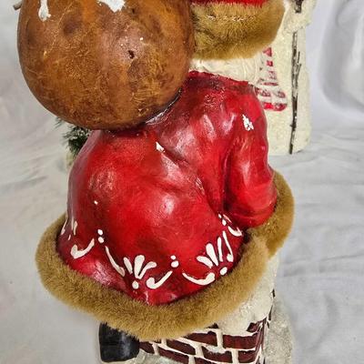 LOT 114G: Paper Mache and Resin Santa and Snowmen Decor