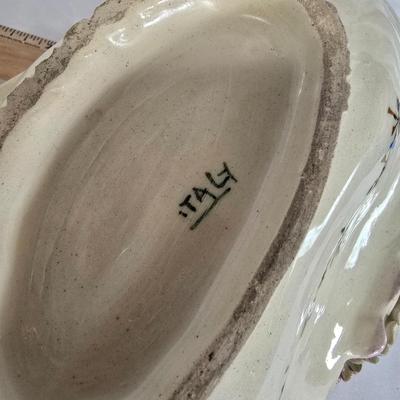 LOT 115G: Italian Ceramic Bowl, Porcelain Swans, and Collector Plates