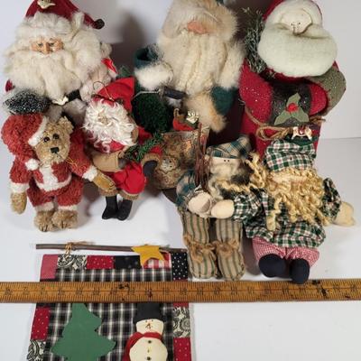 LOT 121G: Collection of Assorted Vintage Christmas Holiday Dolls and Decorations
