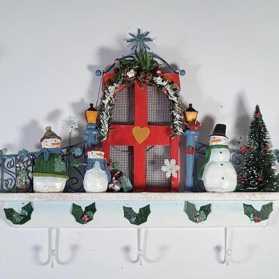 LOT 122G: Various Vintage Christmas Holiday Decorations