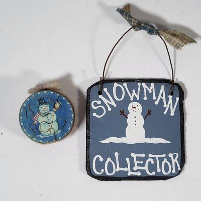 LOT 122G: Various Vintage Christmas Holiday Decorations