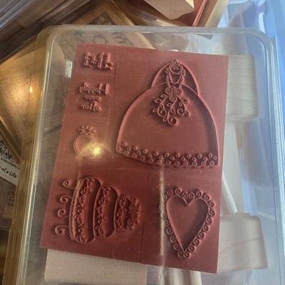 LOT 128G: Large Tote of Rubber Stamps