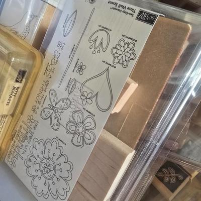 LOT 128G: Large Tote of Rubber Stamps