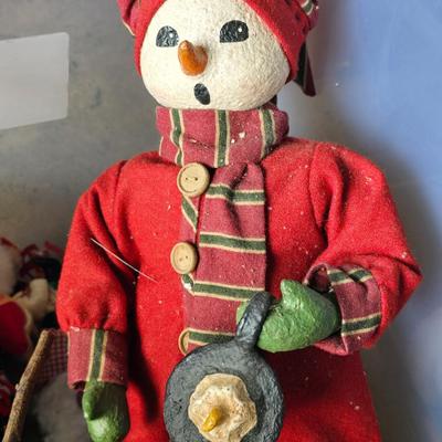 LOT 134G: Large Tote of Snowman Decor