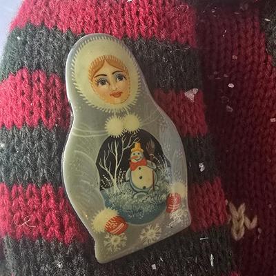 LOT 134G: Large Tote of Snowman Decor