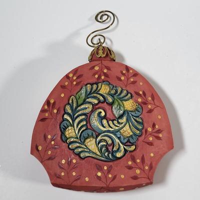 LOT 138G: Vintage Collection of European Holiday Items From Russia, India and More