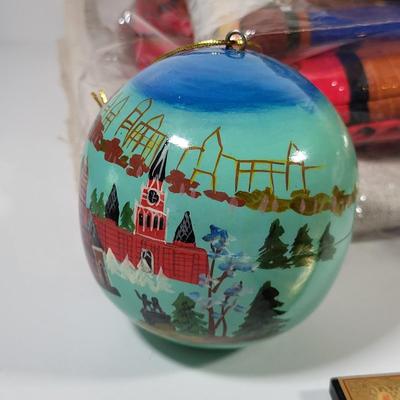 LOT 138G: Vintage Collection of European Holiday Items From Russia, India and More