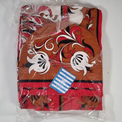 LOT 138G: Vintage Collection of European Holiday Items From Russia, India and More