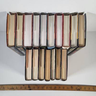 LOT 139G: Collection of Covered Hardback Books from Writer Robert B. Parker