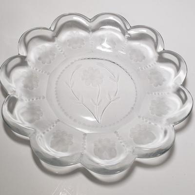 LOT 144D: Collection of Beautiful Etched Glassware; Large Fruit Bowl, Compote & Much More