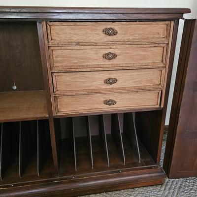 Double Door Media Cabinet w/Storage (LR-JS)