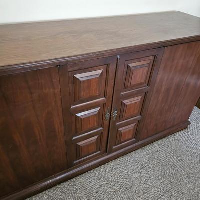 Double Door Media Cabinet w/Storage (LR-JS)