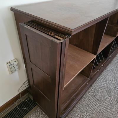 Double Door Media Cabinet w/Storage (LR-JS)