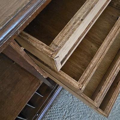 Double Door Media Cabinet w/Storage (LR-JS)