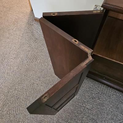 Double Door Media Cabinet w/Storage (LR-JS)