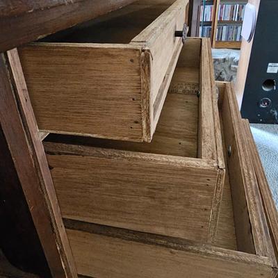 Double Door Media Cabinet w/Storage (LR-JS)