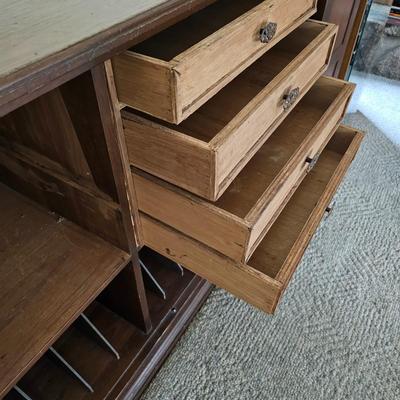 Double Door Media Cabinet w/Storage (LR-JS)