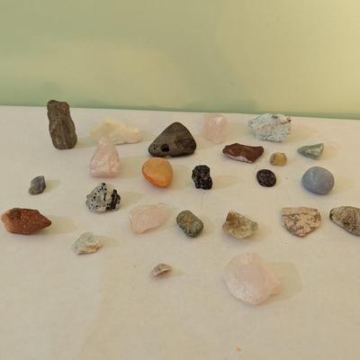 Polished/Unpolished Gems/Rocks #4 (DR)