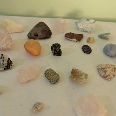 Polished/Unpolished Gems/Rocks #4 (DR)