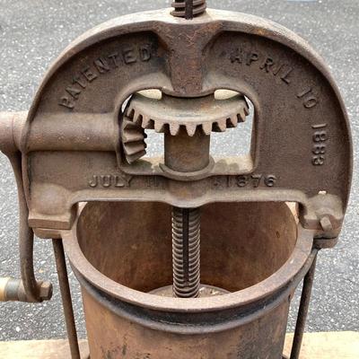 LOT 69: Antique Enterprise Mfg Co Phila USA Cast Iron Sausage / Fruit Press