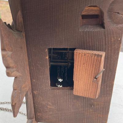 LOT 70: Vintage Wooden Cuckoo Clock