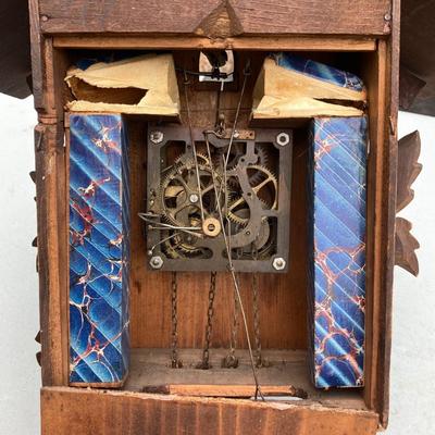 LOT 70: Vintage Wooden Cuckoo Clock