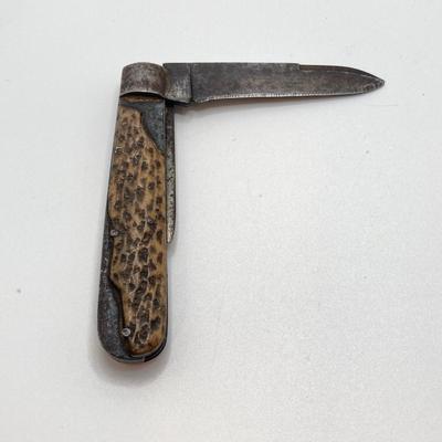 LOT 77: Collection of Vintage Pocket Knives with Sheaths