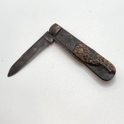 LOT 77: Collection of Vintage Pocket Knives with Sheaths