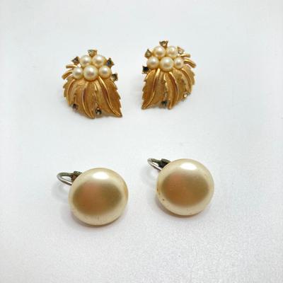 LOT 80: Vintage Clip-on / Screw Back Earring Collection - Crown Trifari, Coro and More