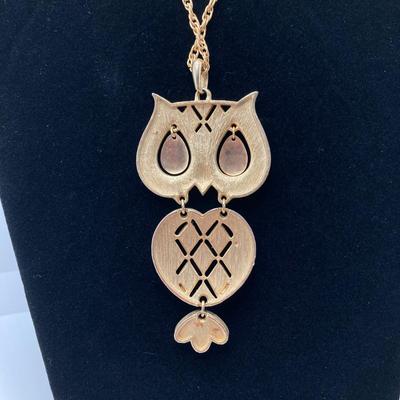 LOT 81: Vintage Gold Tone Jewelry Collection - Talisman Guild 1976 Pyramid Pendant Necklace, Articulated Owl Necklace,