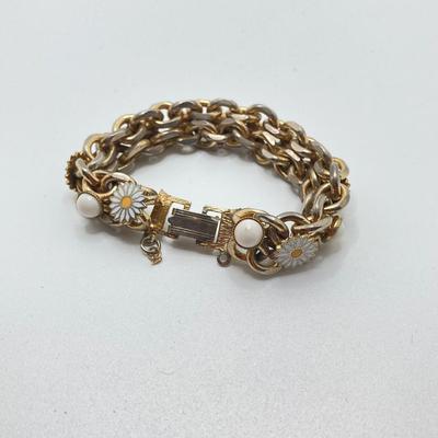 LOT 81: Vintage Gold Tone Jewelry Collection - Talisman Guild 1976 Pyramid Pendant Necklace, Articulated Owl Necklace,