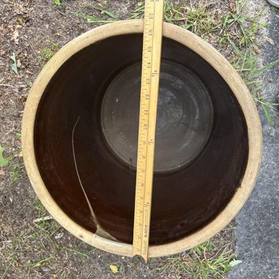 LOT 82: Very Large and Heavy 15 Gallon Stoneware Crock