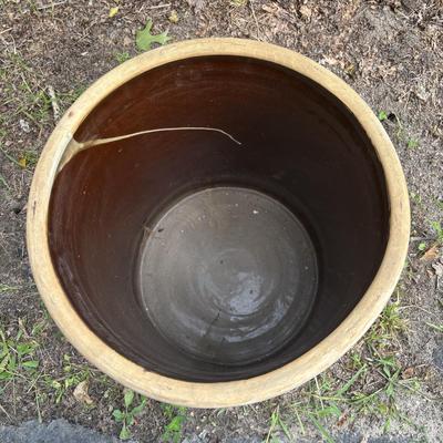 LOT 82: Very Large and Heavy 15 Gallon Stoneware Crock