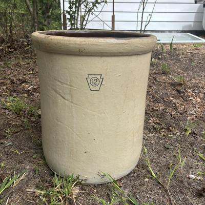 LOT 83: Stoneware Crock: 12-Gallons